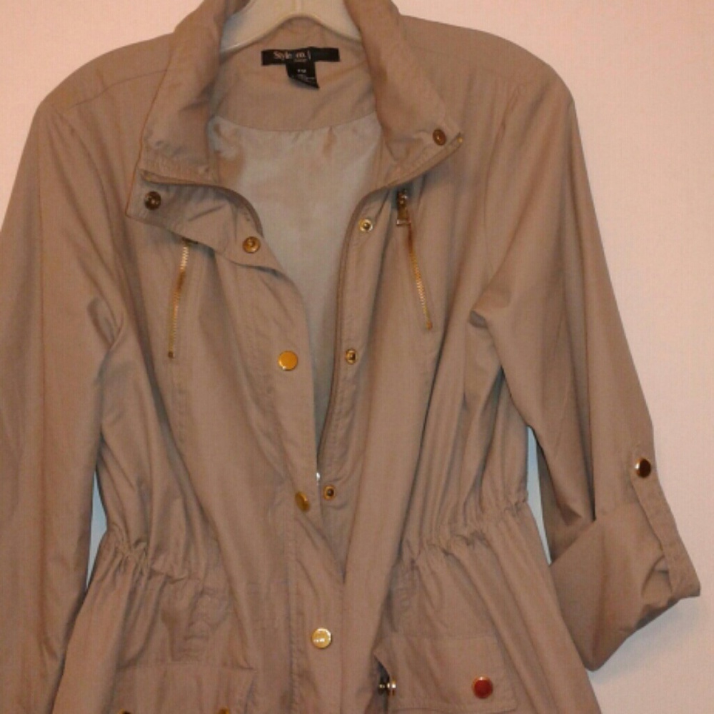 Lightweight Jacket